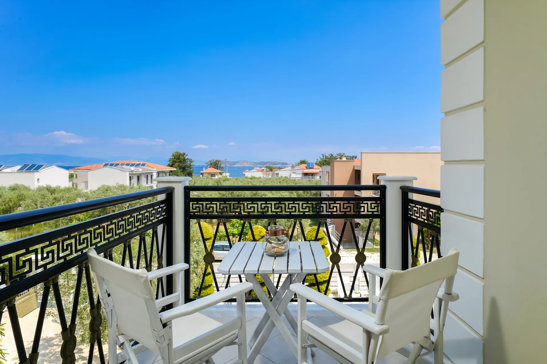 Tiara Holidays - MaryAn Luxury Apartments - Superior Suite 2st floor - balkon